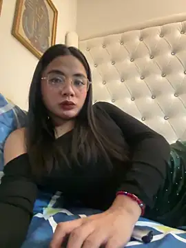 camillejoson online show from 04.08.26