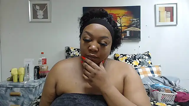 Queenxxxjesy online show from 07.11.26