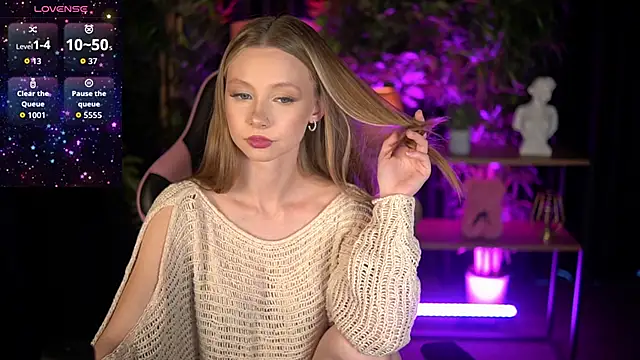 Snapshot of SweetDaisy_me chatting on 03.05.26 SweetDaisy me online show from 03.05.26