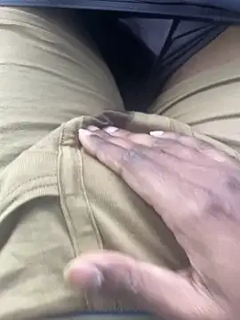 Snapshot of Magic_Spell_Tamil chatting on 02.14.26 Magic Spell Tamil online show from 02.14.26