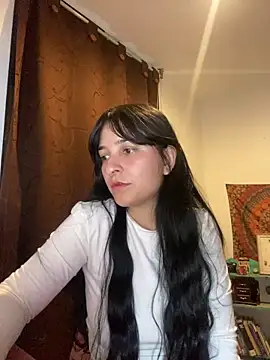Snapshot of Abril_Thompson221 chatting on 06.20.26 Abril Thompson221 online show from 06.20.26