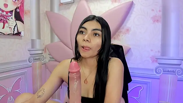 Snapshot of eimmy__skinny chatting on 04.25.26 eimmy skinny online show from 04.25.26