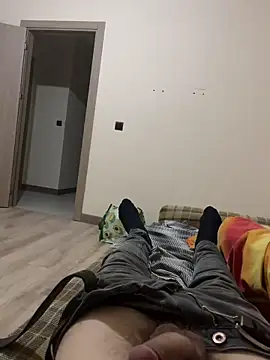 enesozkir online show from 04.14.26