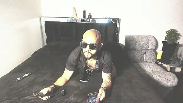 King bear 25 online show from 02.23.26