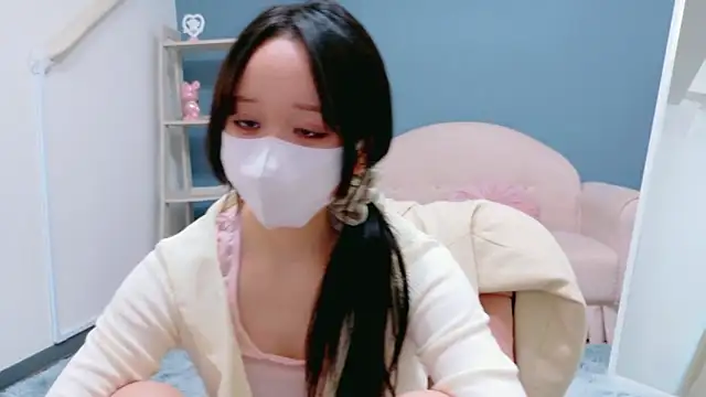 Yuna chan  online show from 03.10.26