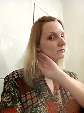 SusanGold9211 online show from 03.04.26