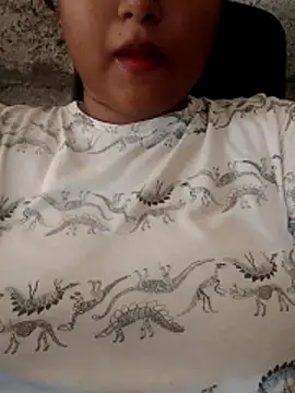 Snapshot of shanaya-baby77 chatting on 02.25.26 shanaya-baby77 online show from 02.25.26