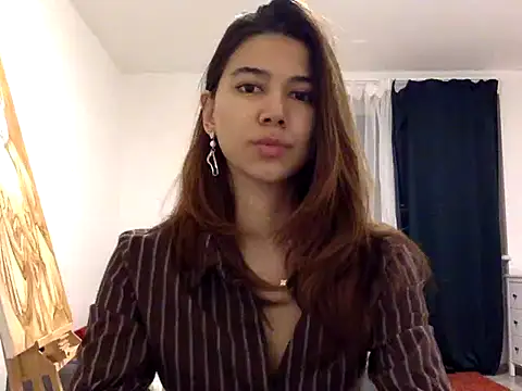 KiraVixenSweet online show from 02.16.26