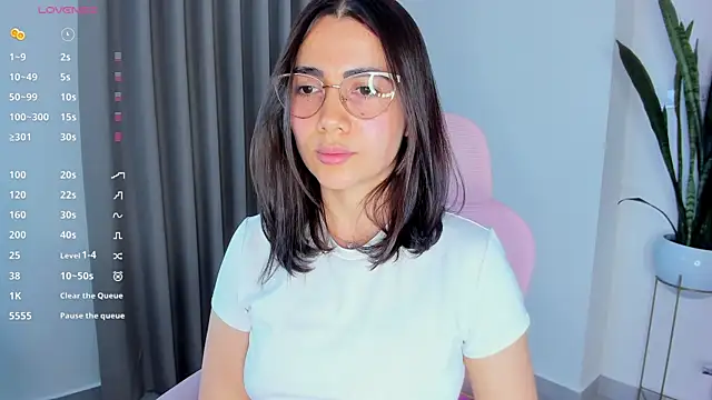 Snapshot of sara_ospina22 chatting on 04.16.26 sara ospina22 online show from 04.16.26