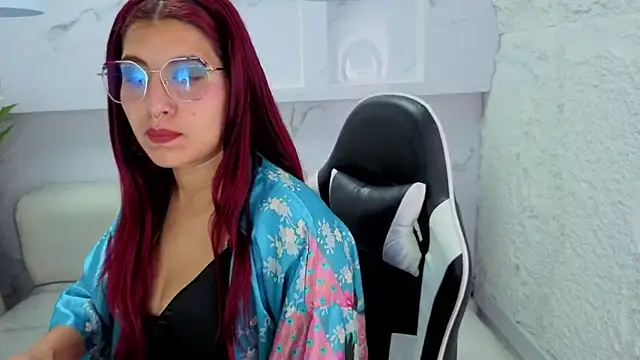 Snapshot of emily__tp chatting on 02.27.26 emily tp online show from 02.27.26