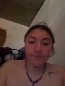 ZoE-sweettt online show from 04.14.26