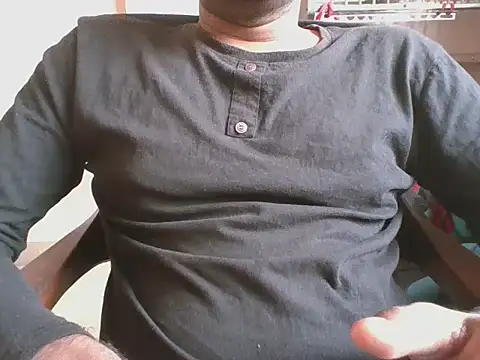 Snapshot of 0BANANABANANA0 chatting on 02.18.26 0BANANABANANA0 online show from 02.18.26