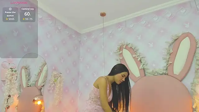 Snapshot of Isabellaa_Rosee chatting on 04.26.26 Isabellaa Rosee online show from 04.26.26