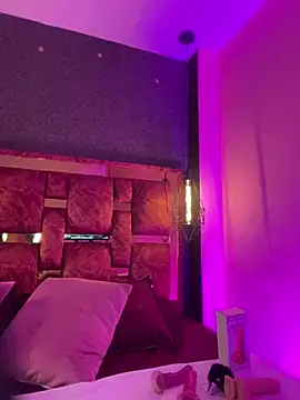 Snapshot of Veronicaa_lodge1 chatting on 02.27.26 Veronicaa lodge1 online show from 02.27.26