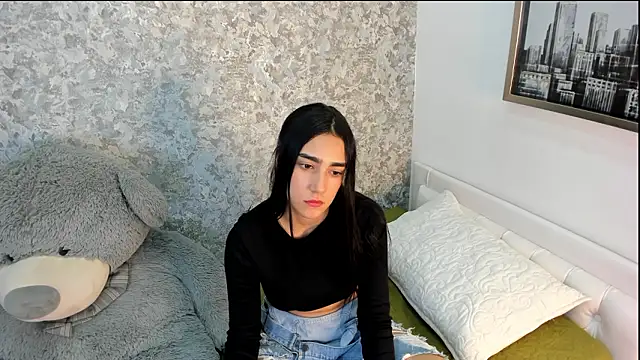 Anika H online show from 03.13.26