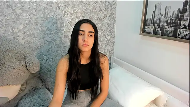 Anika H online show from 03.25.26