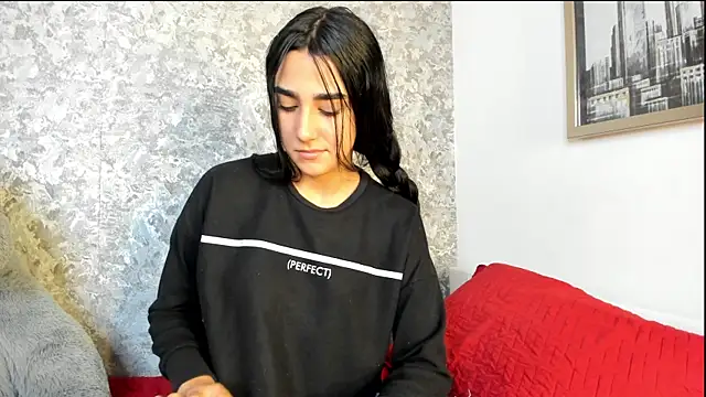 Anika H online show from 04.11.26