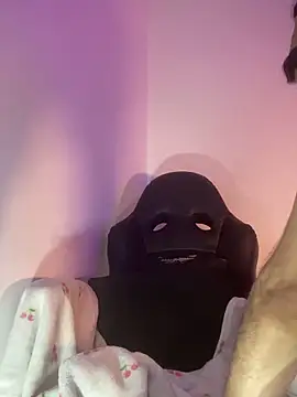 Snapshot of baileyadamms chatting on 04.08.26 baileyadamms online show from 04.08.26