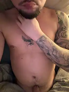 Snapshot of derallerechte001 chatting on 02.21.26 derallerechte001 online show from 02.21.26