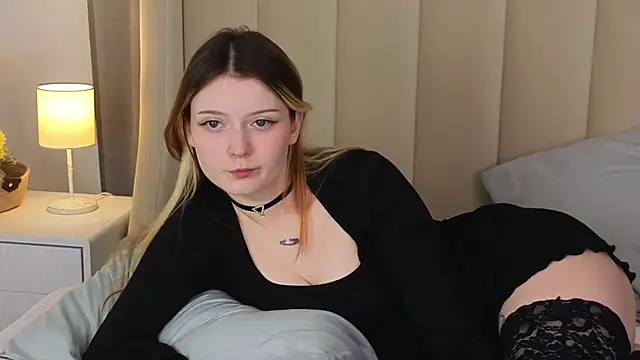 AlyssFrost online show from 07.14.26