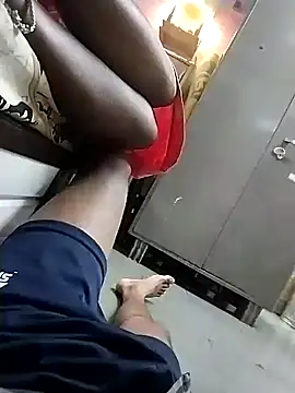 Your couple 01 online show from 04.25.26