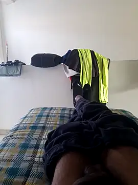 isuru lakshan online show from 03.15.26