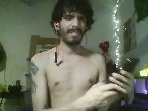 Snapshot of Hopeghost chatting on 02.15.26 Hopeghost online show from 02.15.26