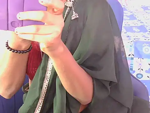 Snapshot of its-taniya chatting on 03.26.26 its-taniya online show from 03.26.26