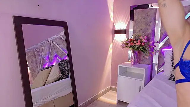 PerlaRogerss  online show from 03.22.26