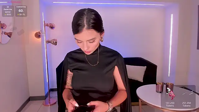 JulietteMoreau online show from 03.30.26