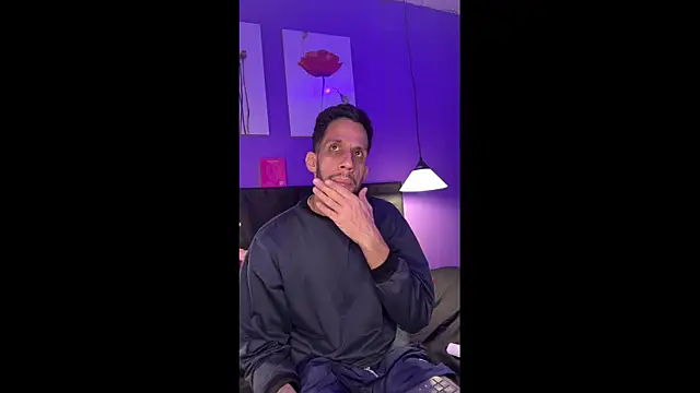 Snapshot of Karim_mansur chatting on 04.02.26 Karim mansur online show from 04.02.26