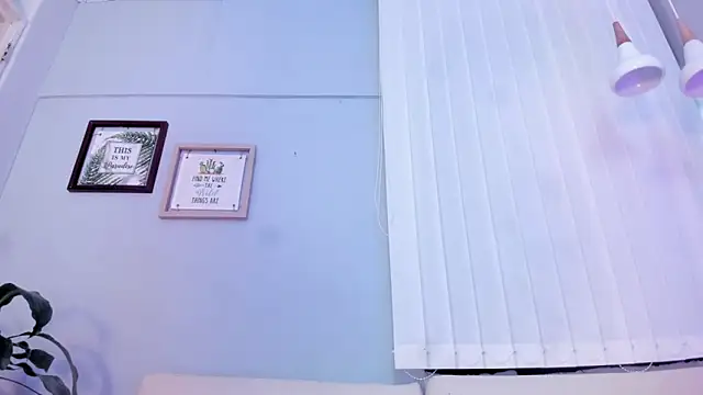 Amber Novoa online show from 02.16.26