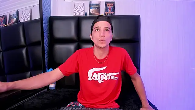 Snapshot of bad_boy_cum_ chatting on 02.19.26 bad boy cum online show from 02.19.26