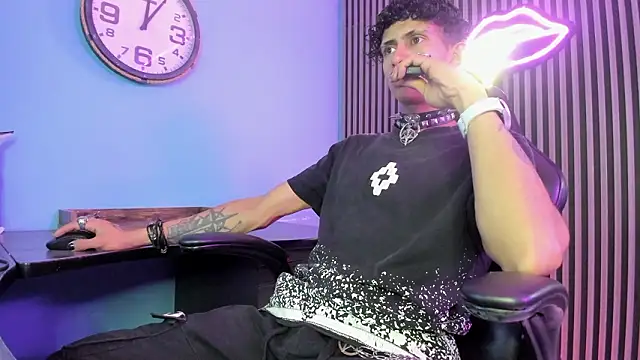 Maximoking26 online show from 03.01.26