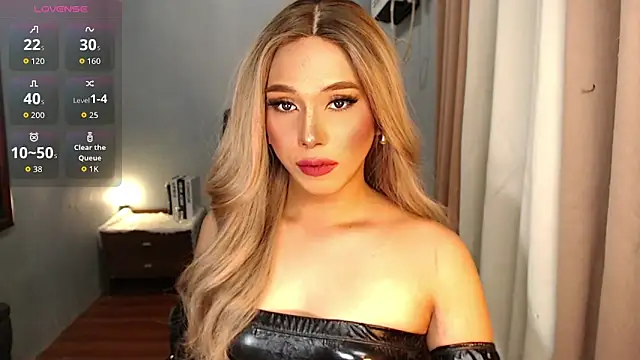 Snapshot of Olivia_slutt chatting on 04.12.26 Olivia slutt online show from 04.12.26