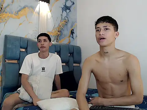 Snapshot of GOLD_BOYS chatting on 02.23.26 GOLD BOYS online show from 02.23.26