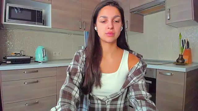 Snapshot of AngelGabe chatting on 02.27.26 AngelGabe online show from 02.27.26