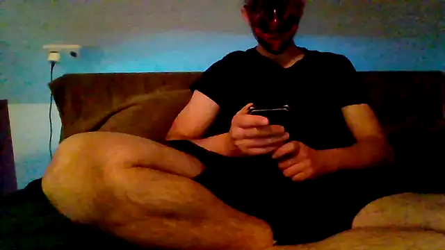 Snapshot of Blackklu chatting on 05.13.26 Blackklu online show from 05.13.26