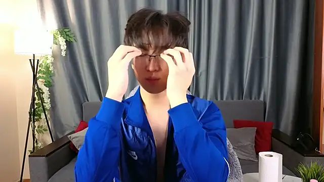 Snapshot of DianInav chatting on 02.22.26 DianInav online show from 02.22.26