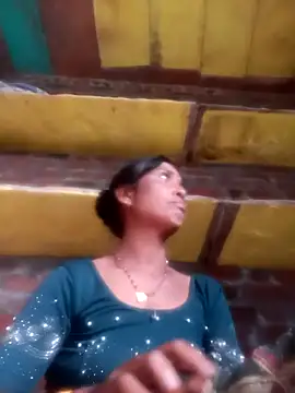 Snapshot of Hot_re83 chatting on 02.18.26 Hot re83 online show from 02.18.26