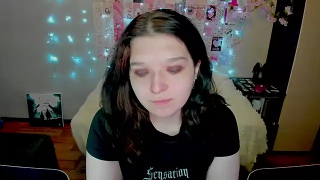 Snapshot of Kate_Acid chatting on 04.23.26 Kate Acid online show from 04.23.26