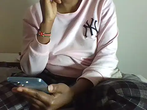 Snapshot of Solayadiva chatting on 04.03.26 Solayadiva online show from 04.03.26