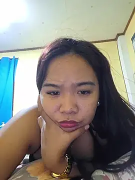 Snapshot of Polished_Princess chatting on 04.14.26 Polished Princess online show from 04.14.26