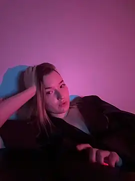 EmmaTurners online show from 03.16.26