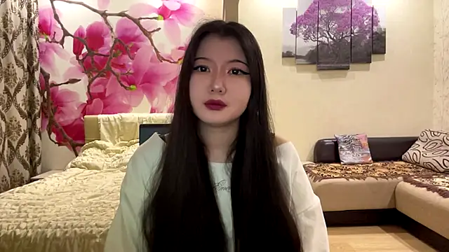 MaeRaads online show from 03.19.26