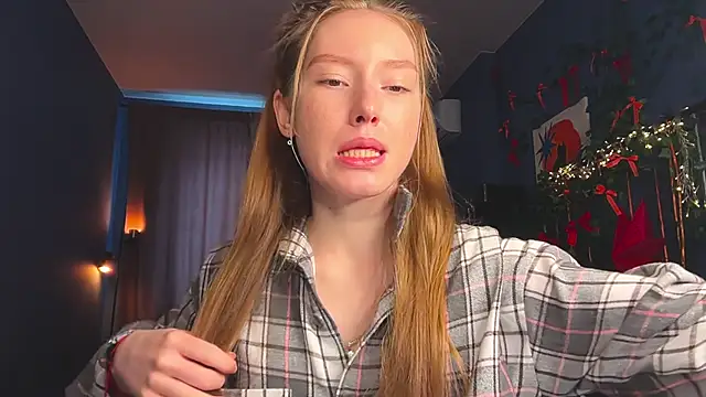 Anna Kare online show from 03.04.26