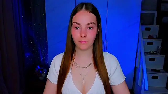 Snapshot of Maddy_Wood_ chatting on 05.14.26 Maddy Wood online show from 05.14.26