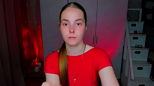 Snapshot of Maddy_Wood_ chatting on 05.24.26 Maddy Wood online show from 05.24.26