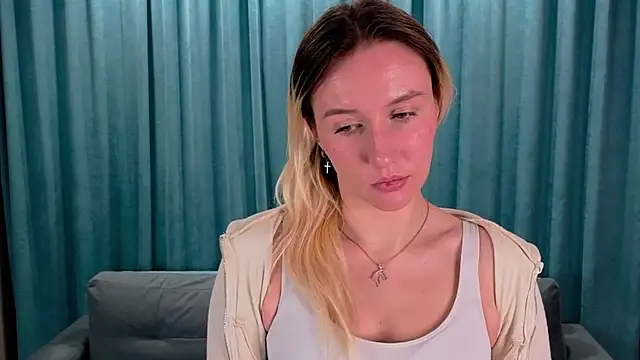 AshleyySchwartz online show from 02.25.26