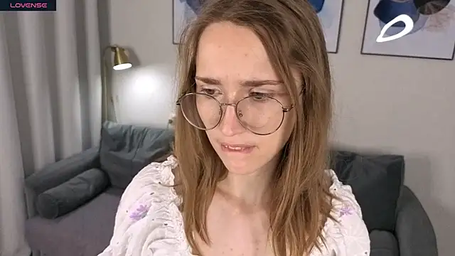 AshleyyJones online show from 05.19.26